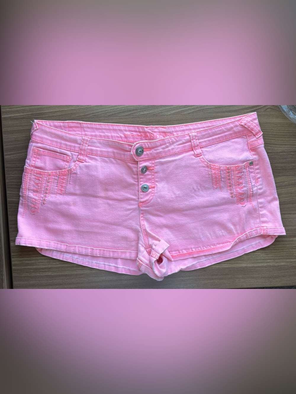 Vintage Vanity Pink Studded Embroidered Denim Shorts Size 33 Y2K